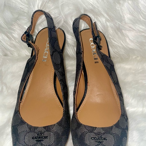 🔥🔥Coach Signature Shoes Wedges Heels Size 8.5 B - Picture 3 of 5